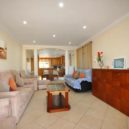 Walking Distance To Amenities, Private Pool, Free Air Conditioning And Wifi