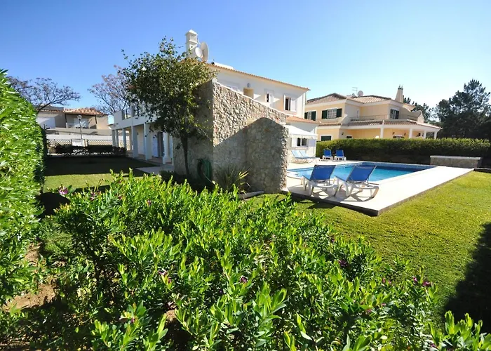 Вилла Walking Distance To Amenities, Private Pool, Free Air Conditioning And Wifi Картейра