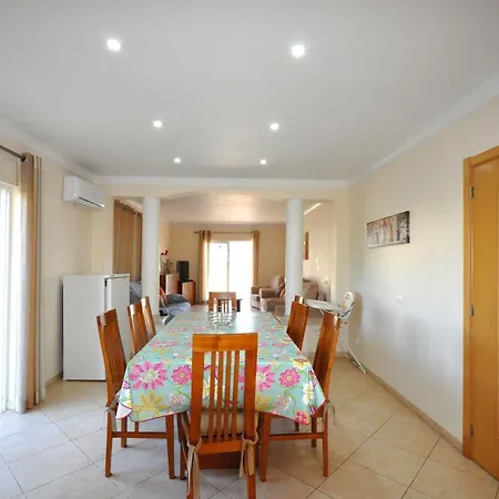 Walking Distance To Amenities, Private Pool, Free Air Conditioning And Wifi Villa